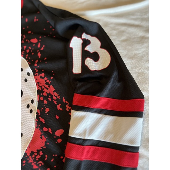 Friday The 13th Jason Voorhees Hockey Jersey Men's‎ S/P Black Red Horror Patch - Picture 5 of 10